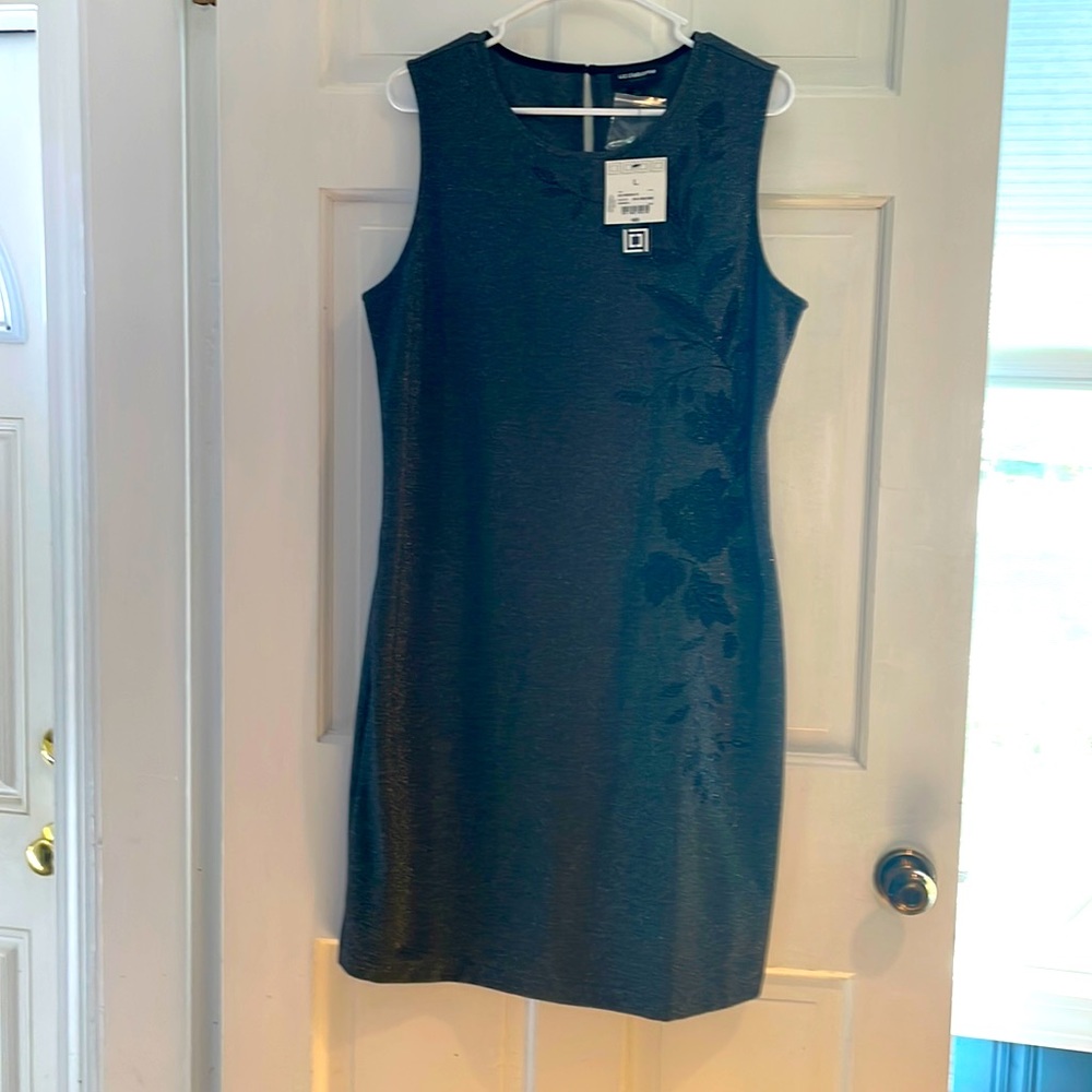 Liz Claiborne sleeveless black dress